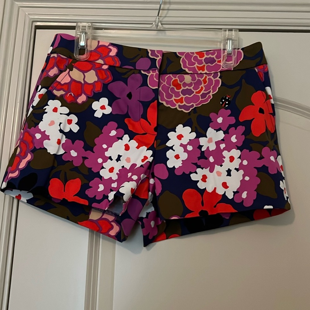 Corbin short by Trina Turk. Excellent condition like new.  Vibrant print.